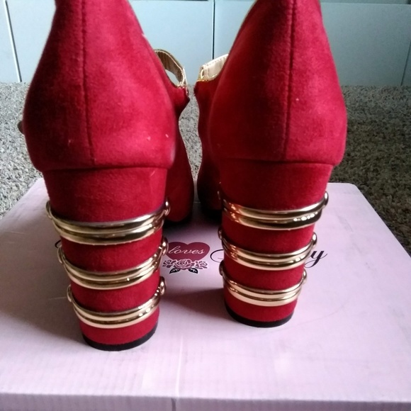 Penny Loves Kenny Women's Requiem Red Pumps 11W - Picture 6 of 8